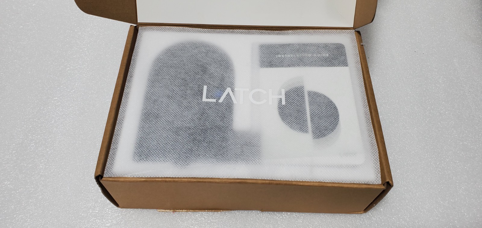 Latch R Series Model R2 Reader Black New.