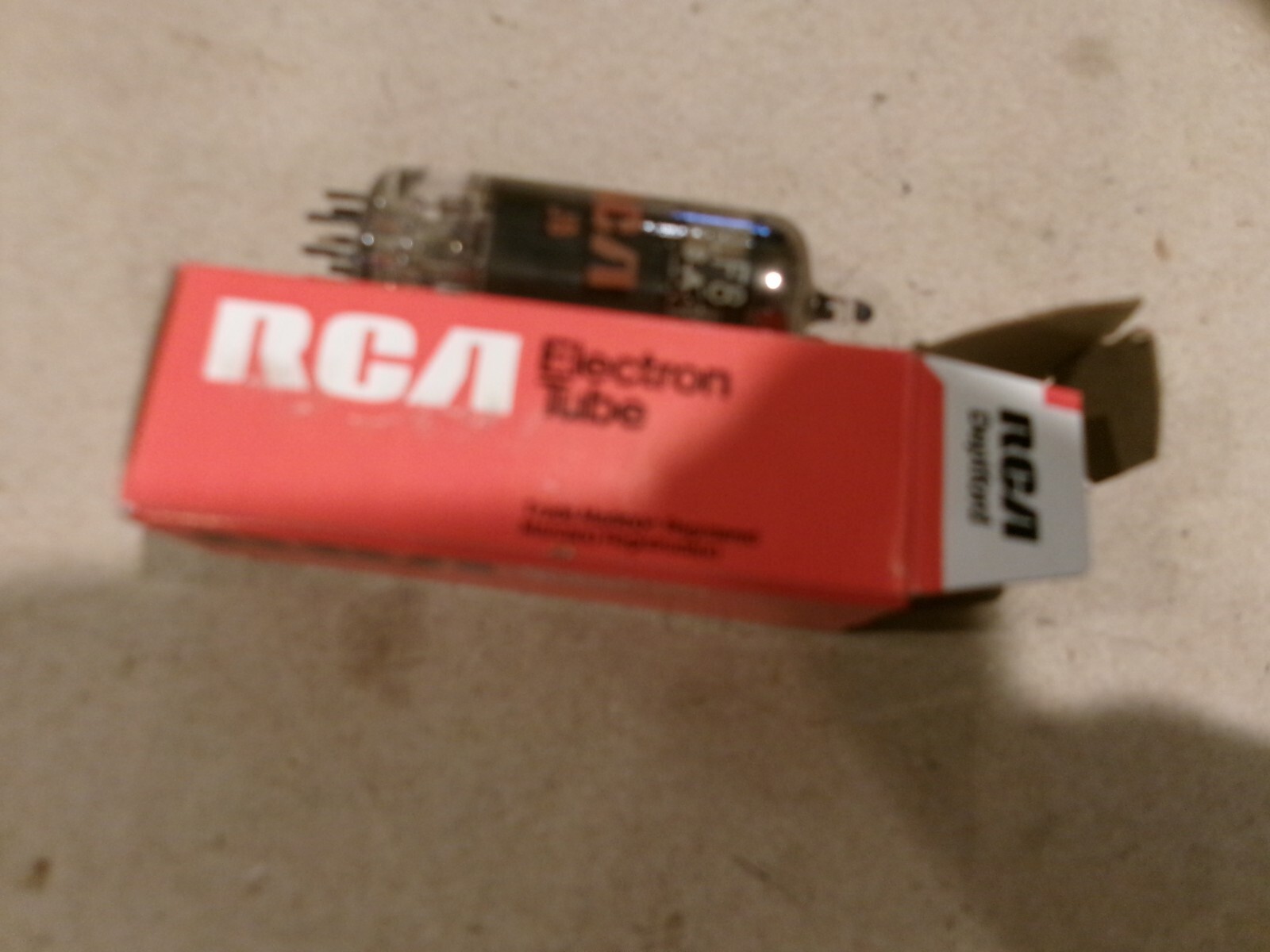 OEM VINTAGE ELECTRONIC TUBE RCA 6LF8