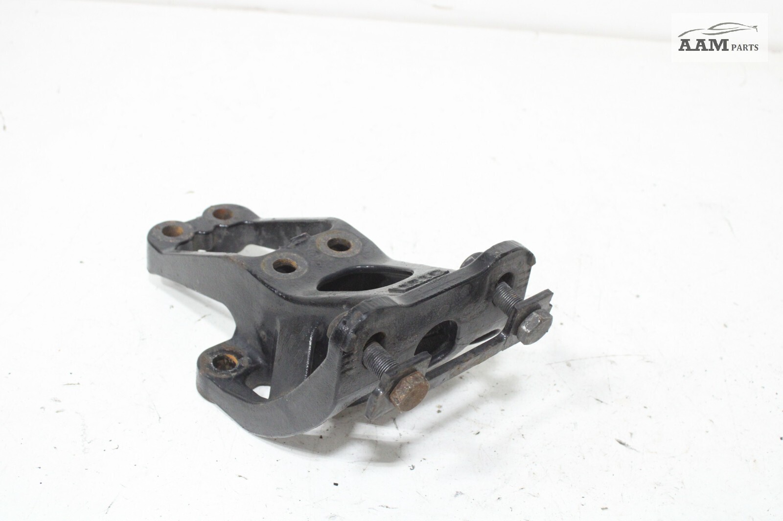 2018-2024 FREIGHTLINER CASCADIA FRONT RIGHT CAB MOUNT BRACKET R18-67961-000 OEM