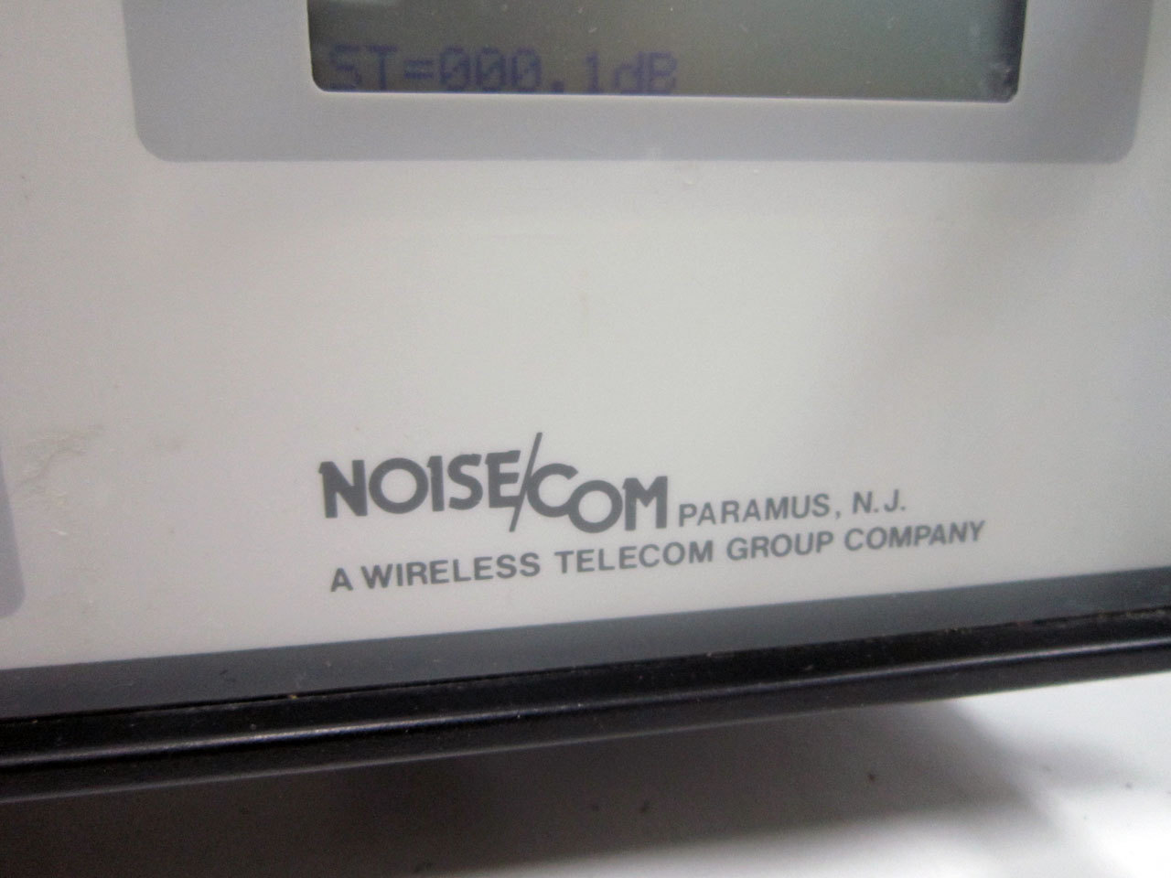 NOISE COM UFX7911 PROGRAMMABLE NOISE GENERATOR UFX 7911 ~ 01 03 08