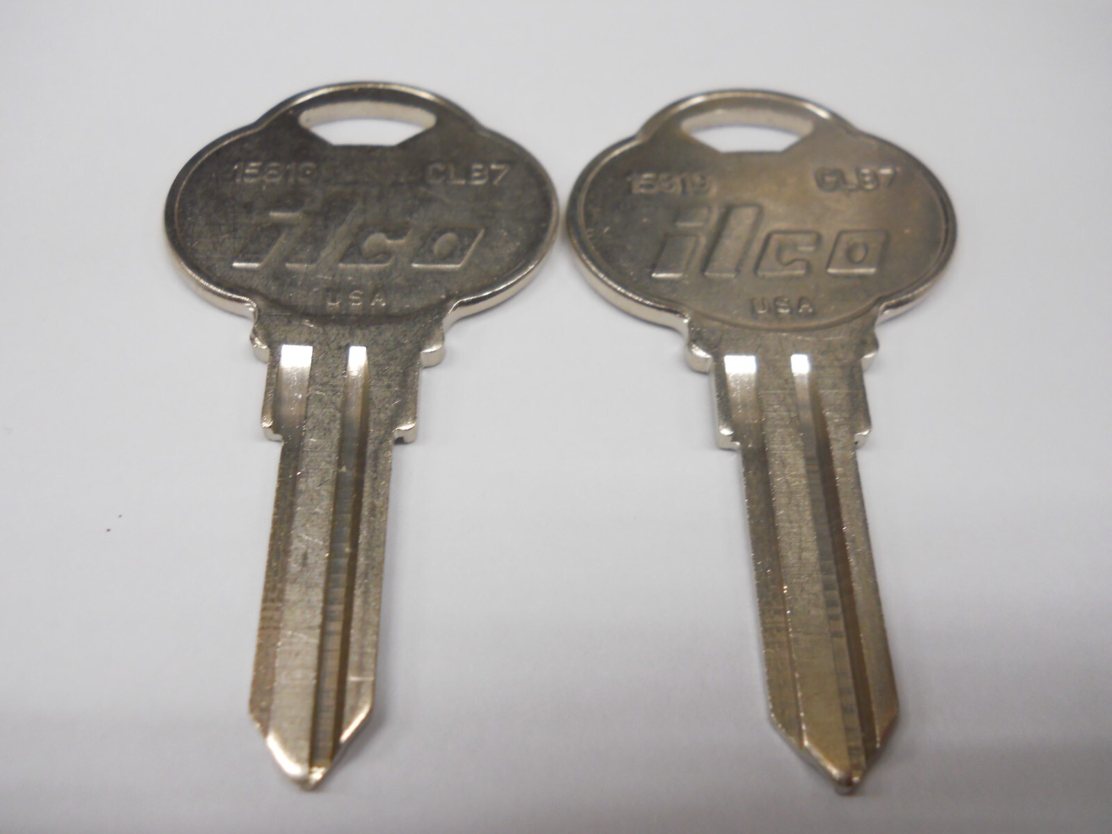 Ilco 1581G Key Blank Fits The Club Lock CLB7 CB7 Lot of 2