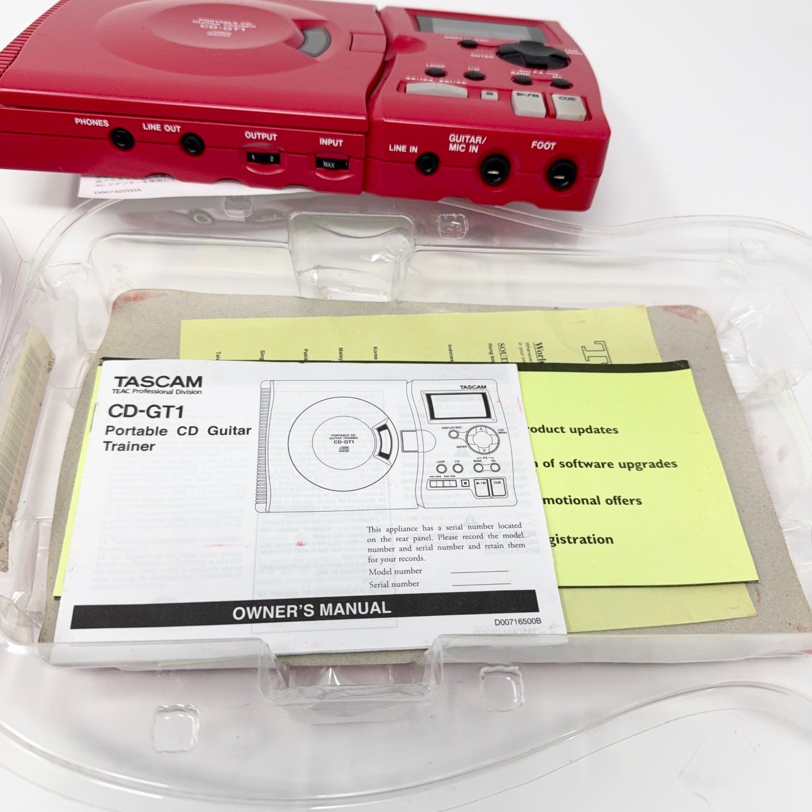 TASCAM CD-GT1 Red Portable CD Guitar Trainer Tested & Working Original Packaging