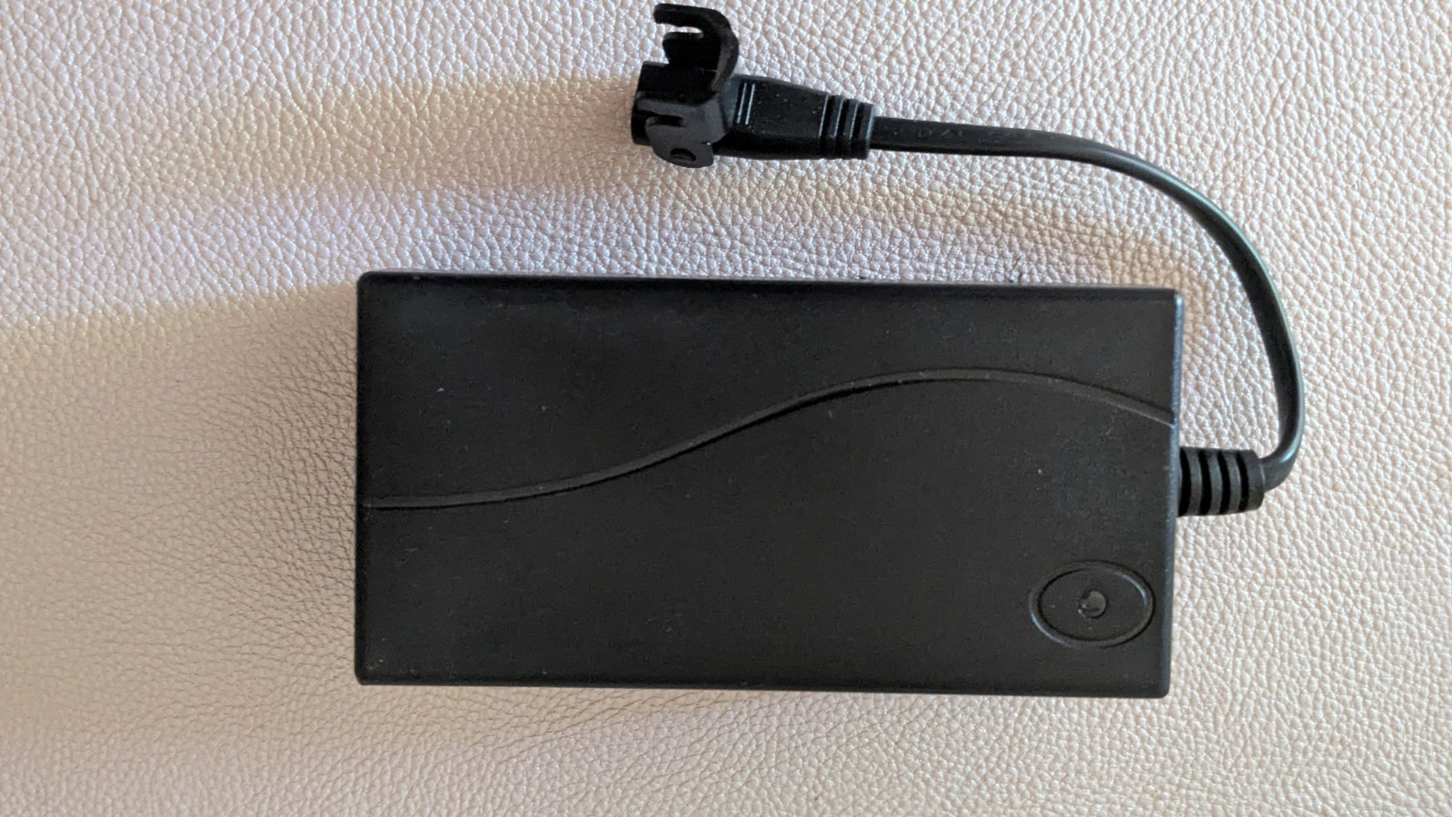 Switching Power Supply, W52RA73-290018, 1.5A, 2 Prong Open Box