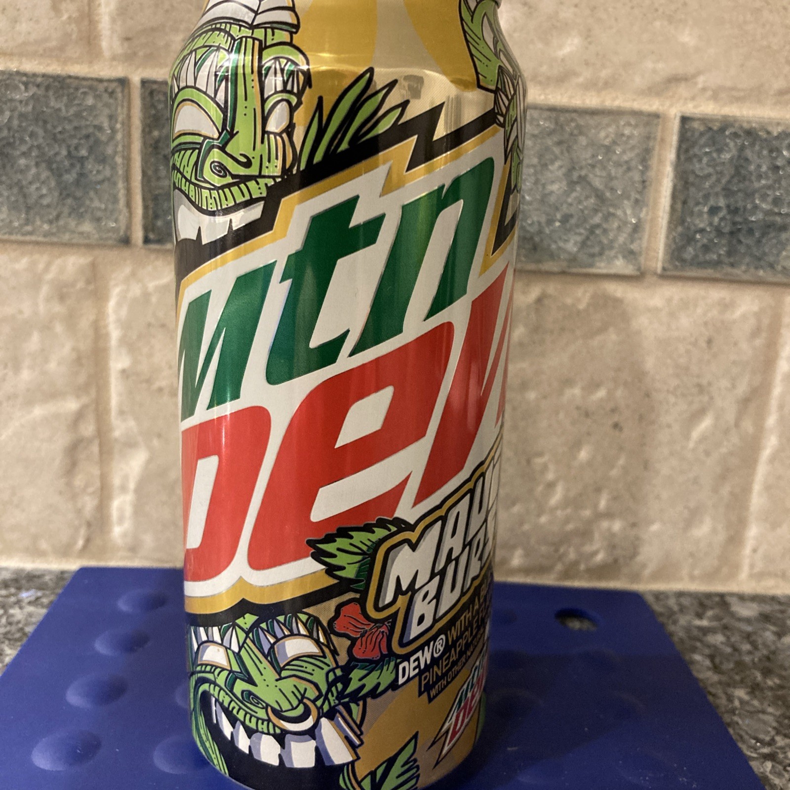 16oz Mountain Dew Maui Burst Soda Can