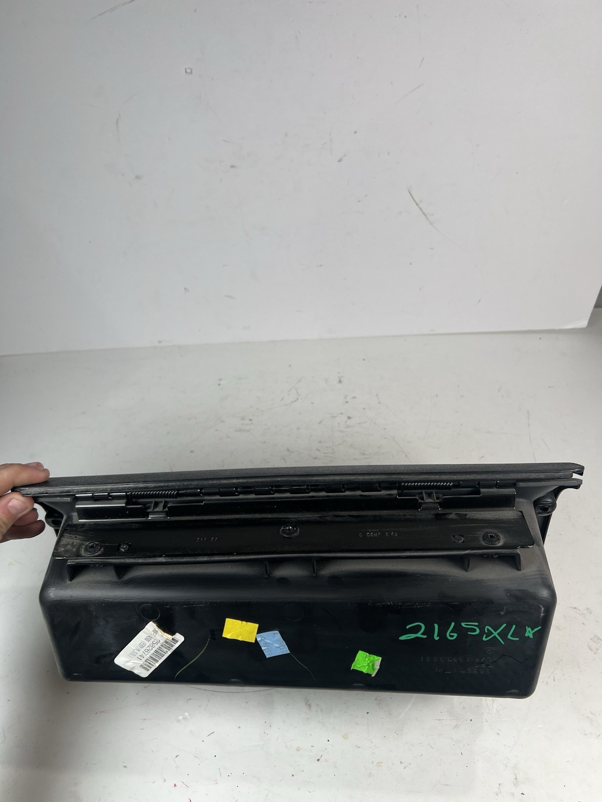 07-13 Silverado SIERRA Dash UPPER GLOVE BOX Storage Compartment Door BLACK