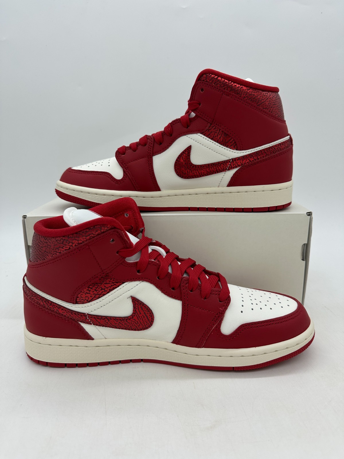 Air Jordan 1 Mid SE Women's Size 9 Red Sail Leather Athletic Shoes HJ9337 106