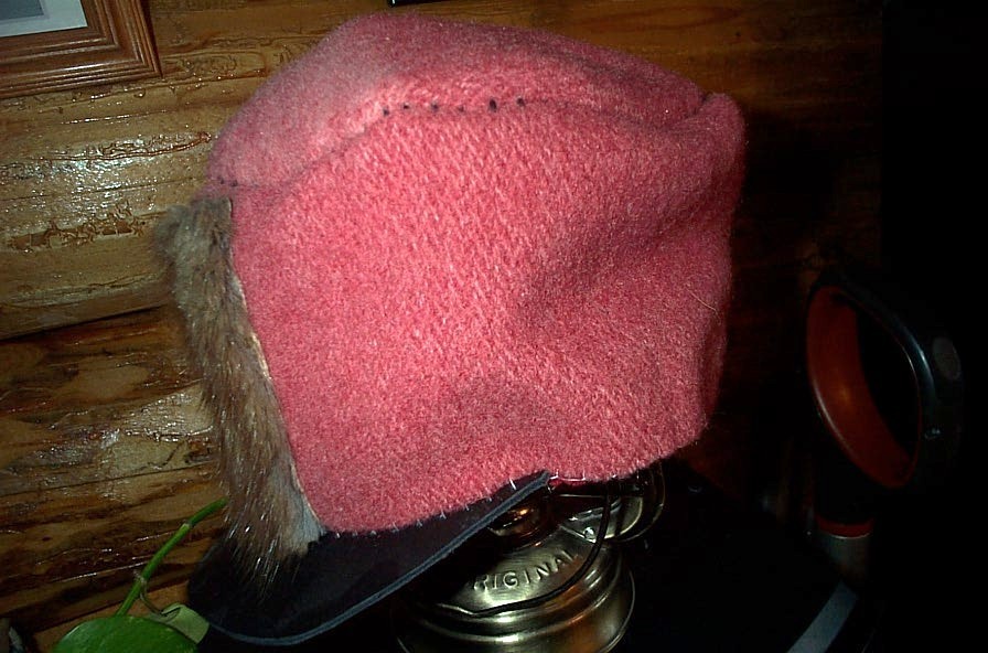 BLACK POWDER, MOUNTAIN MAN, WOOL FUR CAP