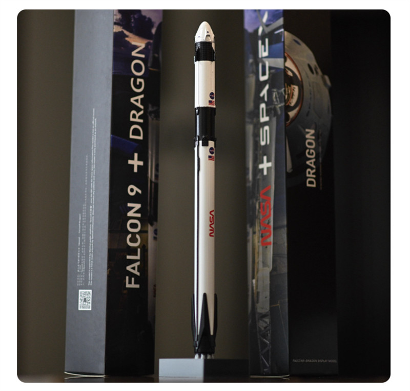 SpaceX Falcon 9 - Crew Dragon Rocket 1:233 Model Static Model Statue Scale Gift
