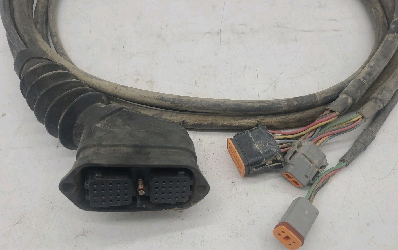 Topcon 9063-1136-1 Assembly, MCR3 Dozer B, Machine Control System MC-R3