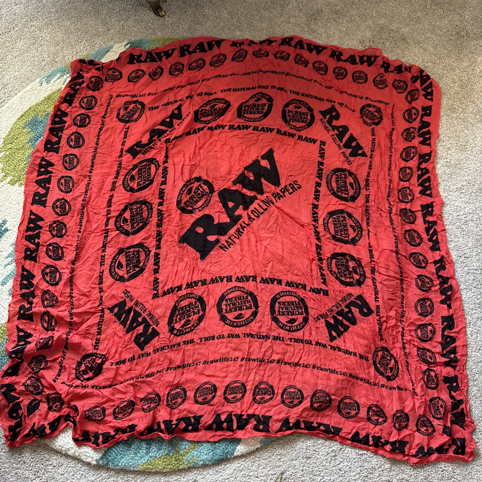RAW Rolling Papers Scarf Red & Black Huge Wall Hanging Dorm Room RARE 45x45 Inch