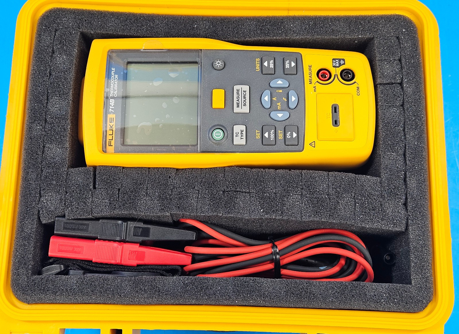 Fluke 714B Thermocouple Industrial Process Calibrator Meter Multimeter