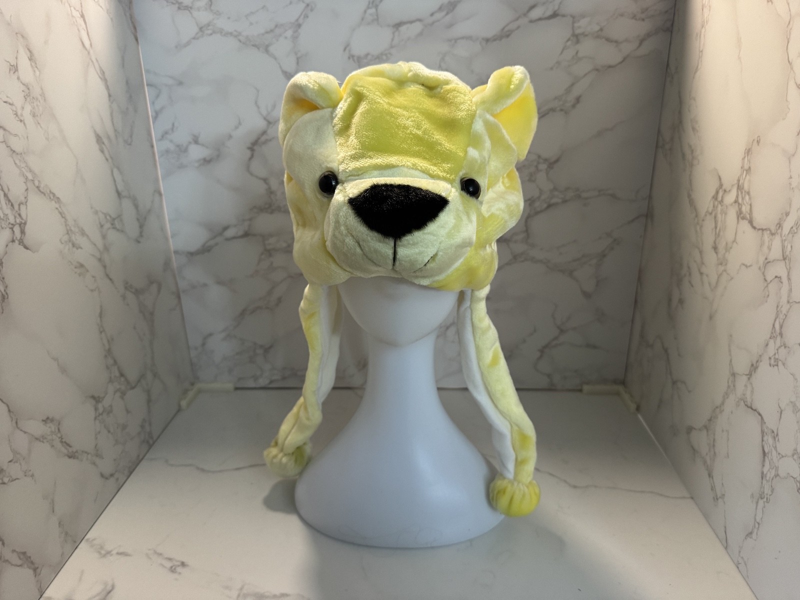 Winnie The Pooh-Like Bear Animal Shaped Super Soft Plush Children Adult, NWT