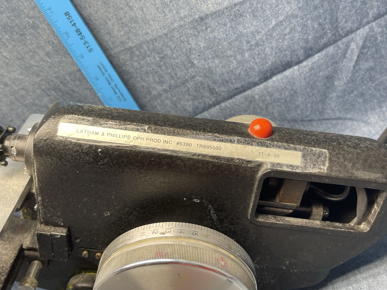 Bausch & Lomb 70 Light Refractometer VINTAGE!