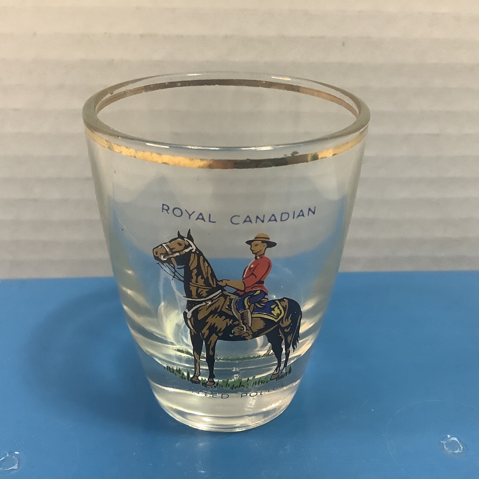 Royal Canadian Shot Glass, COMBINED SHIPPING (SEE STORE)