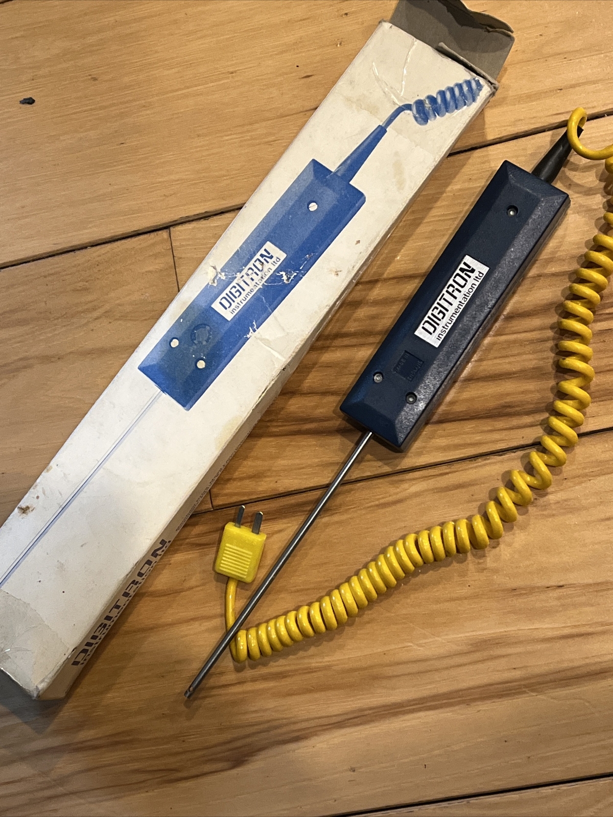 Vintage Digitron Instrumentation LTD Probe Assembly