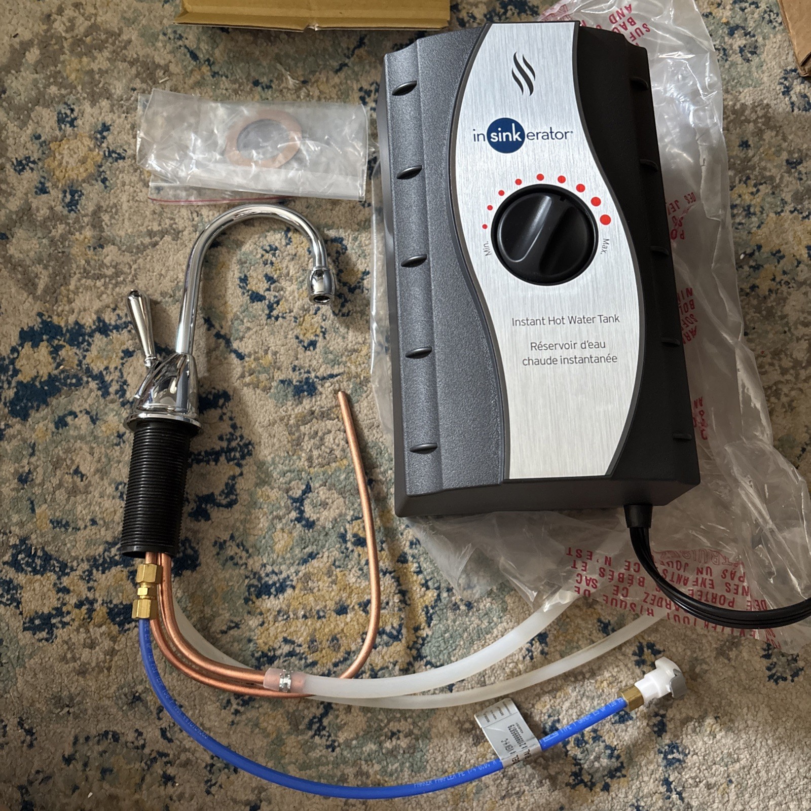 InSinkErator  Hot Water Dispenser with System Tank - Silver