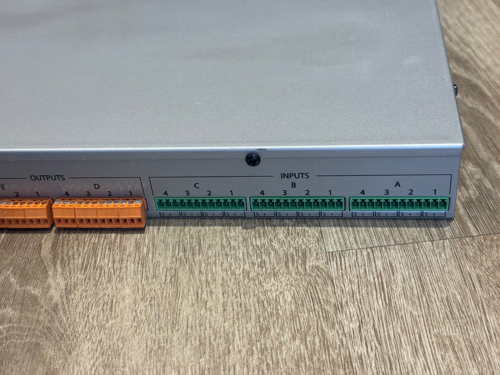 BSS Soundweb London BLU-101 Conferencing Processor w/ AEC 12x8 Signal Processor