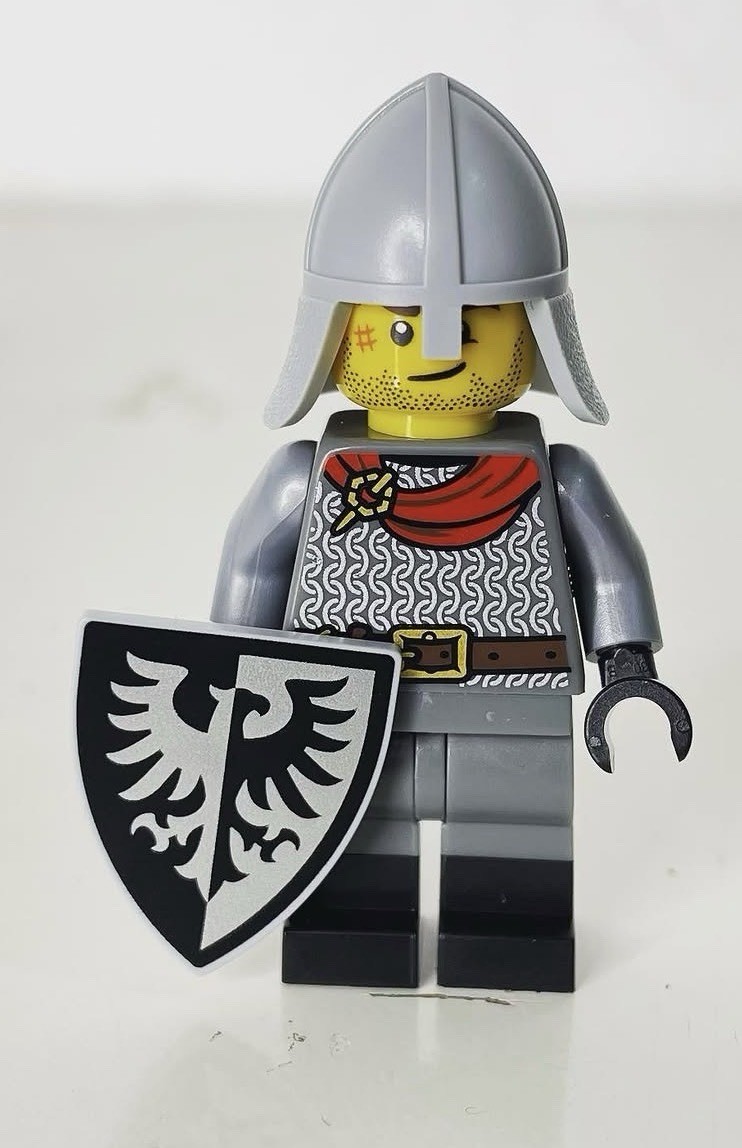 Lego Black Falcon Knight Minifigure Build A Minifigure (BAM) Brand New