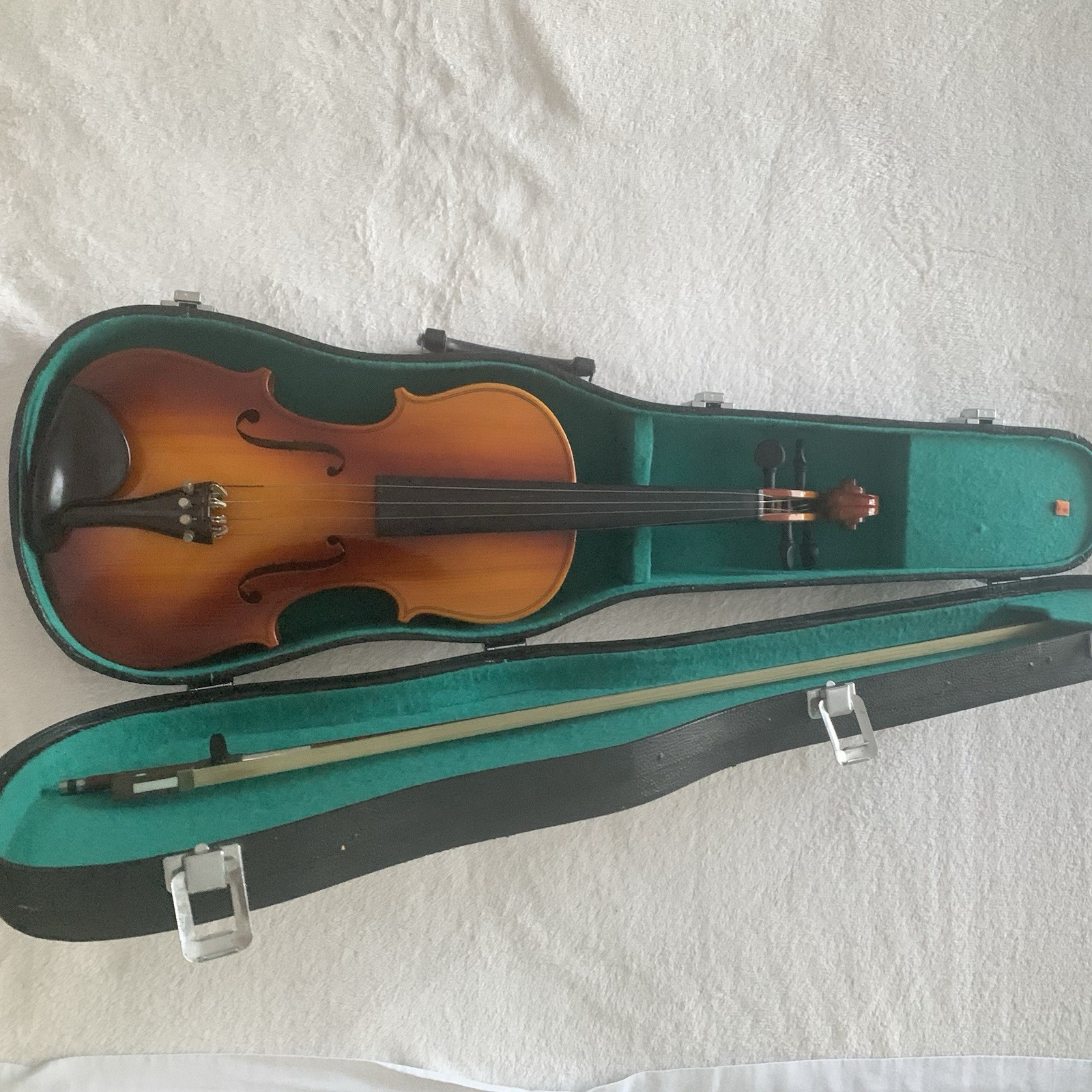Bestler Violin w/Bow, Case, Hand Crafted