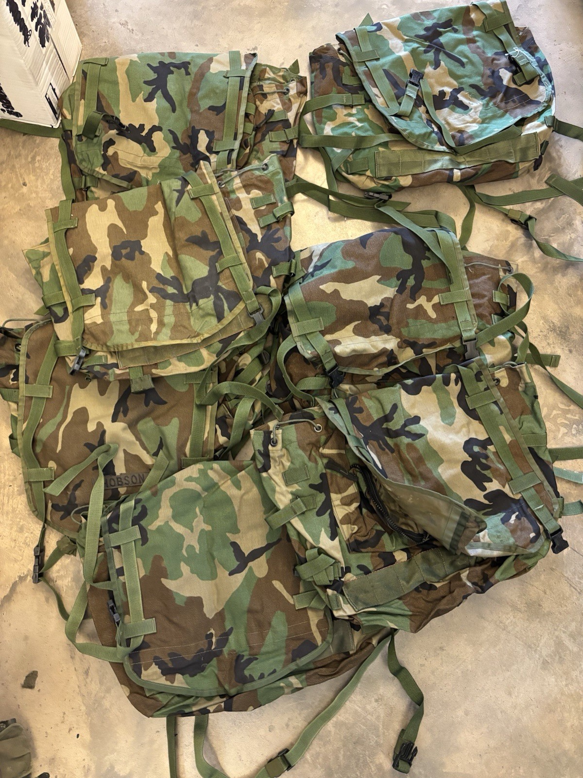 MILITARY MOLLE II MAIN PACK RUCK SACK WOODLAND CAMO 8465-01-465-2289 w/o Frame