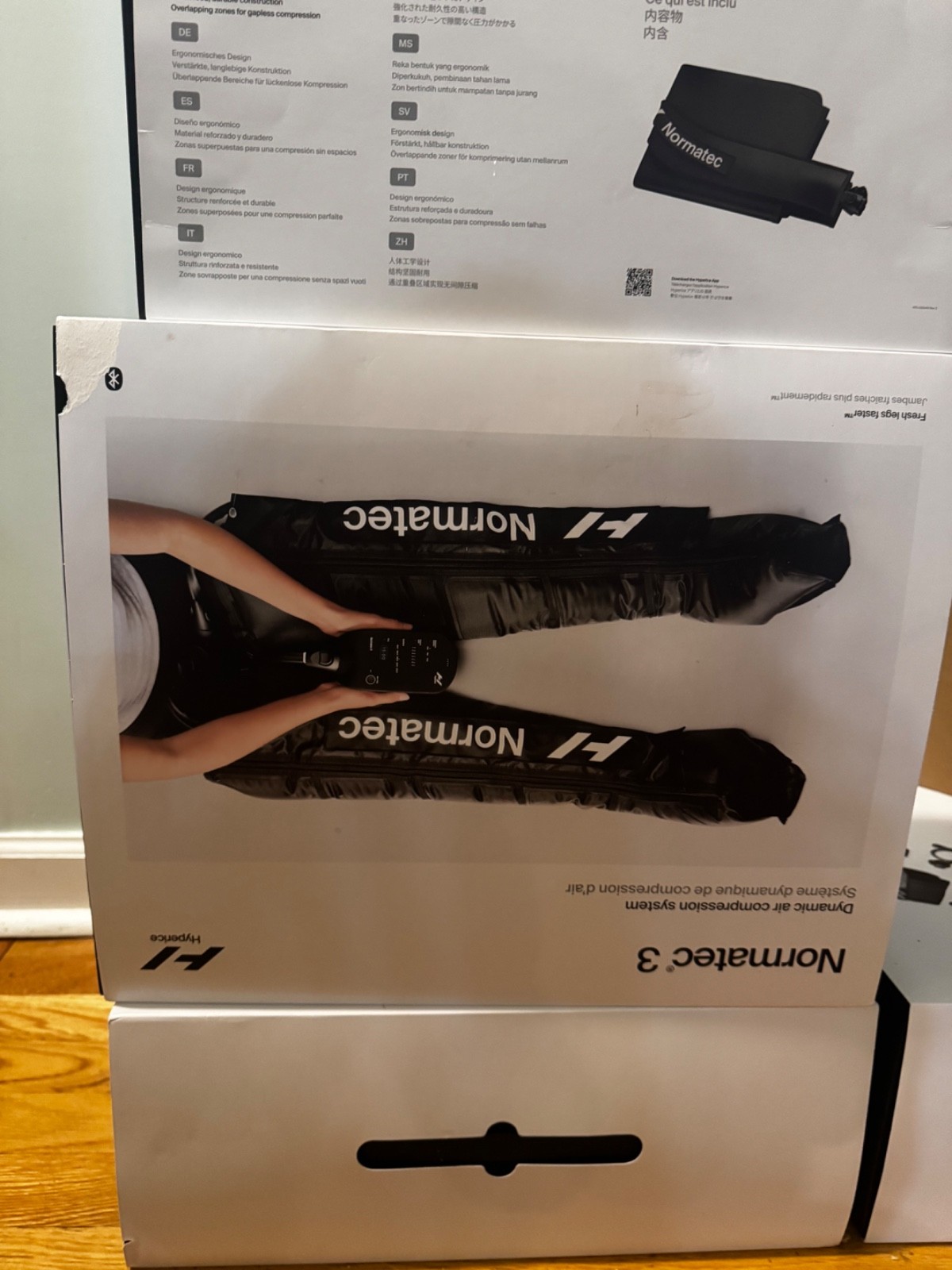 Hyperice Normatec 3 Compression Boots REGULAR SIZE   CARRY CASE