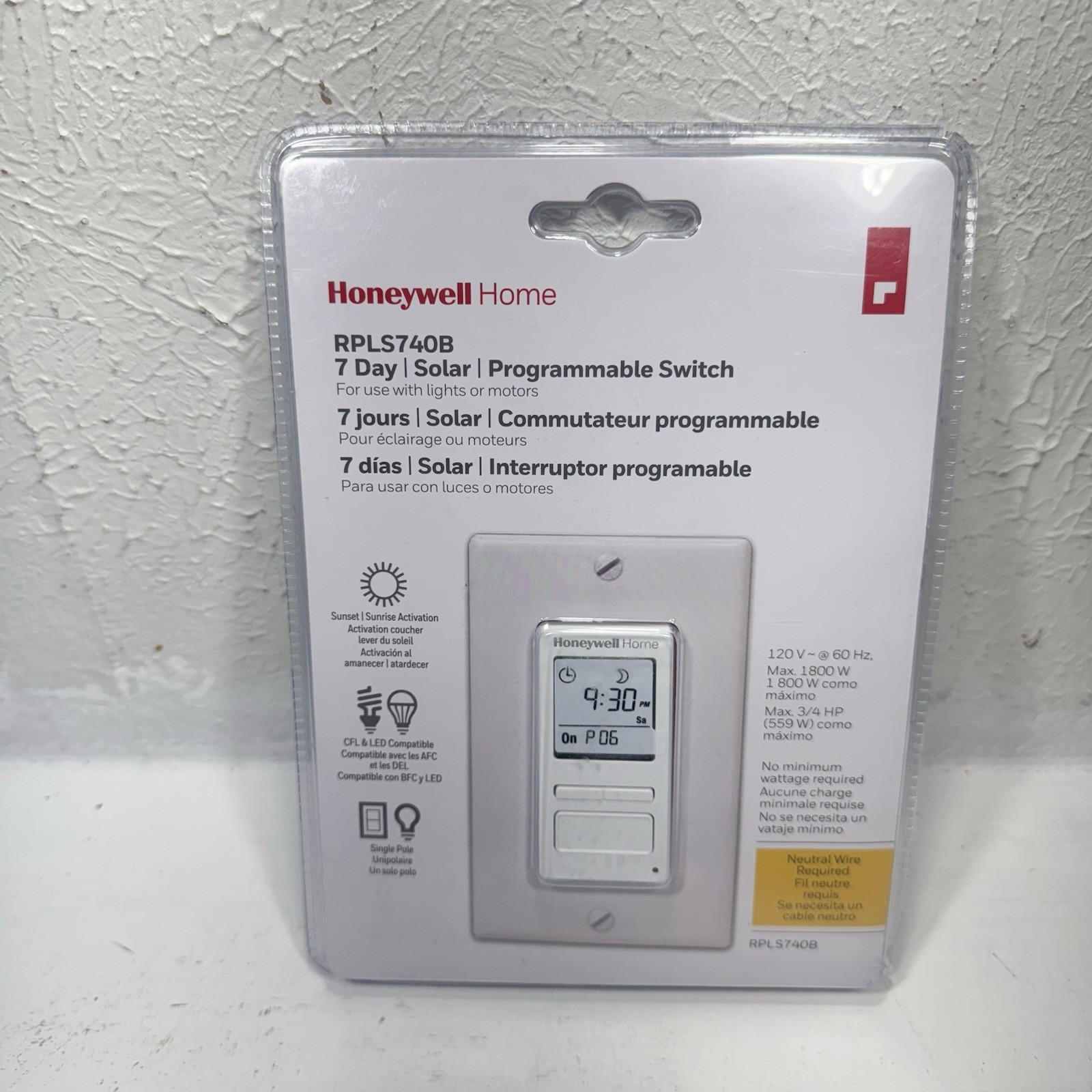 Honeywell Home RPLS740B 7 Day Programmable  Switch Timer 120V Solar