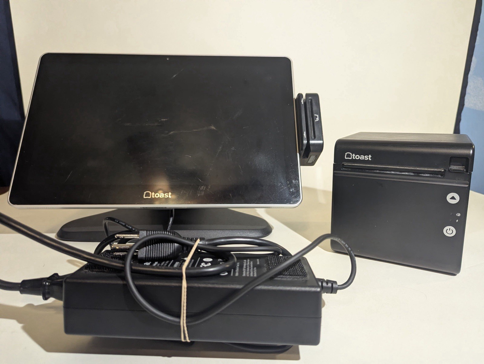 Toast Flex TT200 POS System Single Display w/ Power & TP200 Printer With Reader