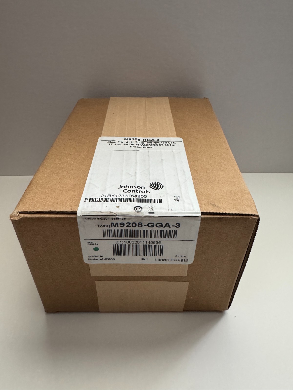 JOHNSON CONTROLS M9208-GGA-3 / M9208GGA3 (NEW IN BOX) Damper Actuator