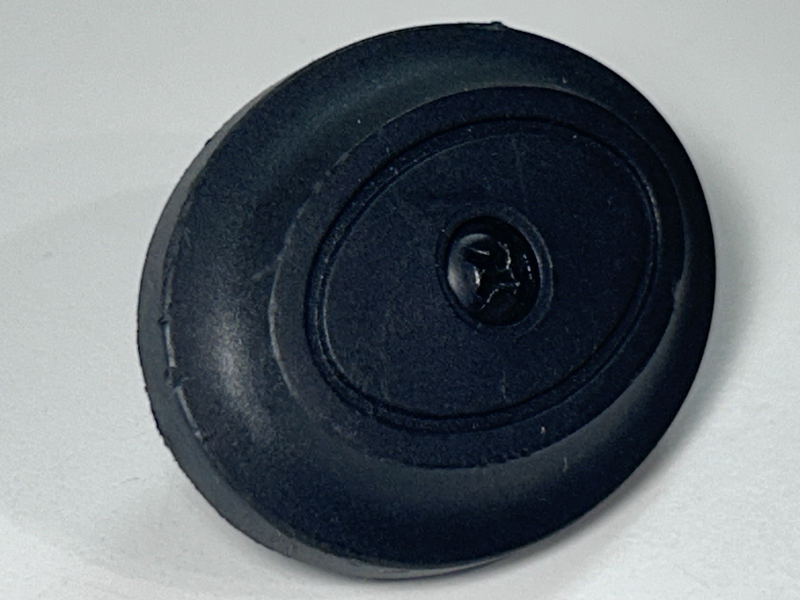 Traditions Buckhunter Pro In line Inline Muzzleloader Pistol Grip cap W/ Screw