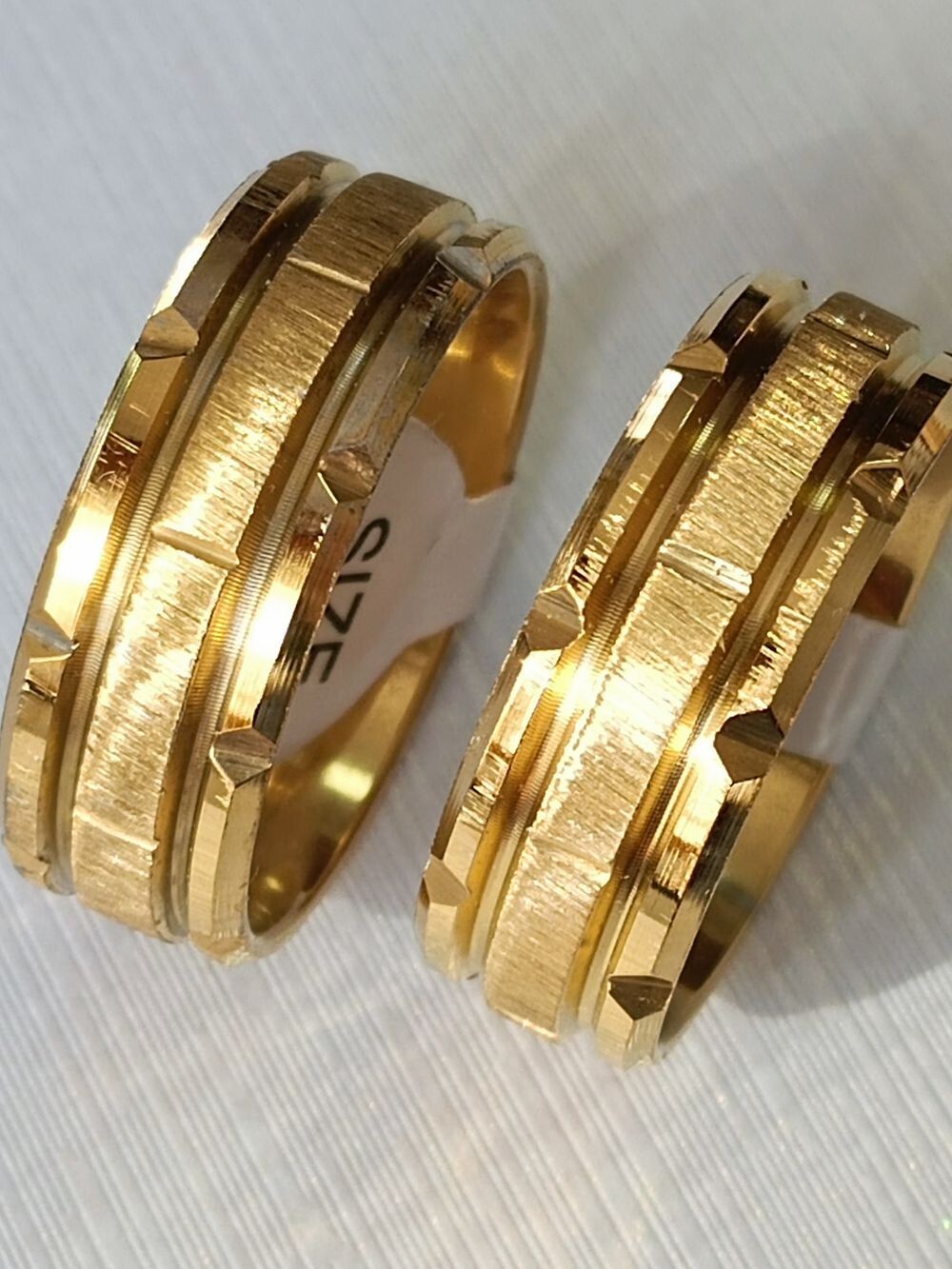 Wholesale 30pcs gap side Stainless Steel Band Rings Silver Black Ring