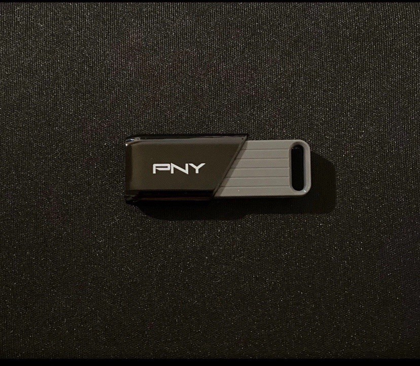 Cachy OS Linux Bootable USB Drive | Live Installer | 32GB 3.2