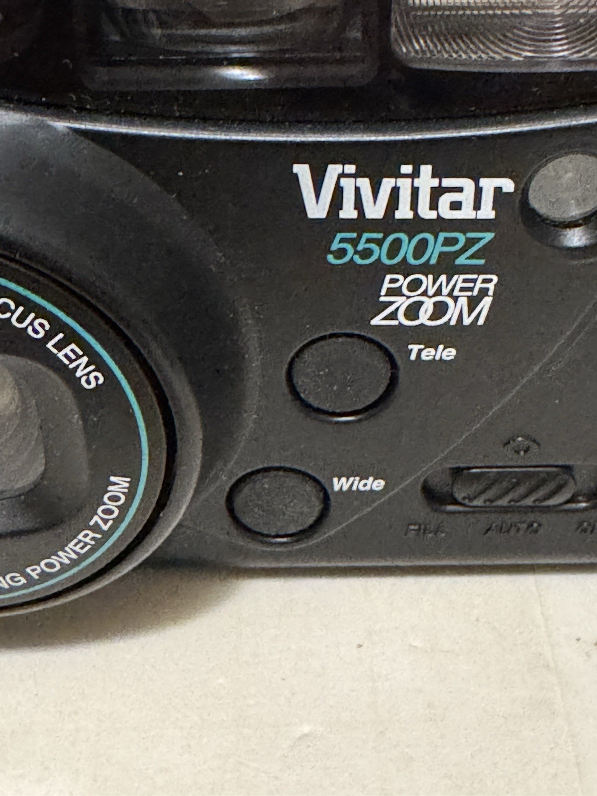 Vivitar Vintage Camera 5500PZ Series 1  Auto Focusing  with Used Film Get It All