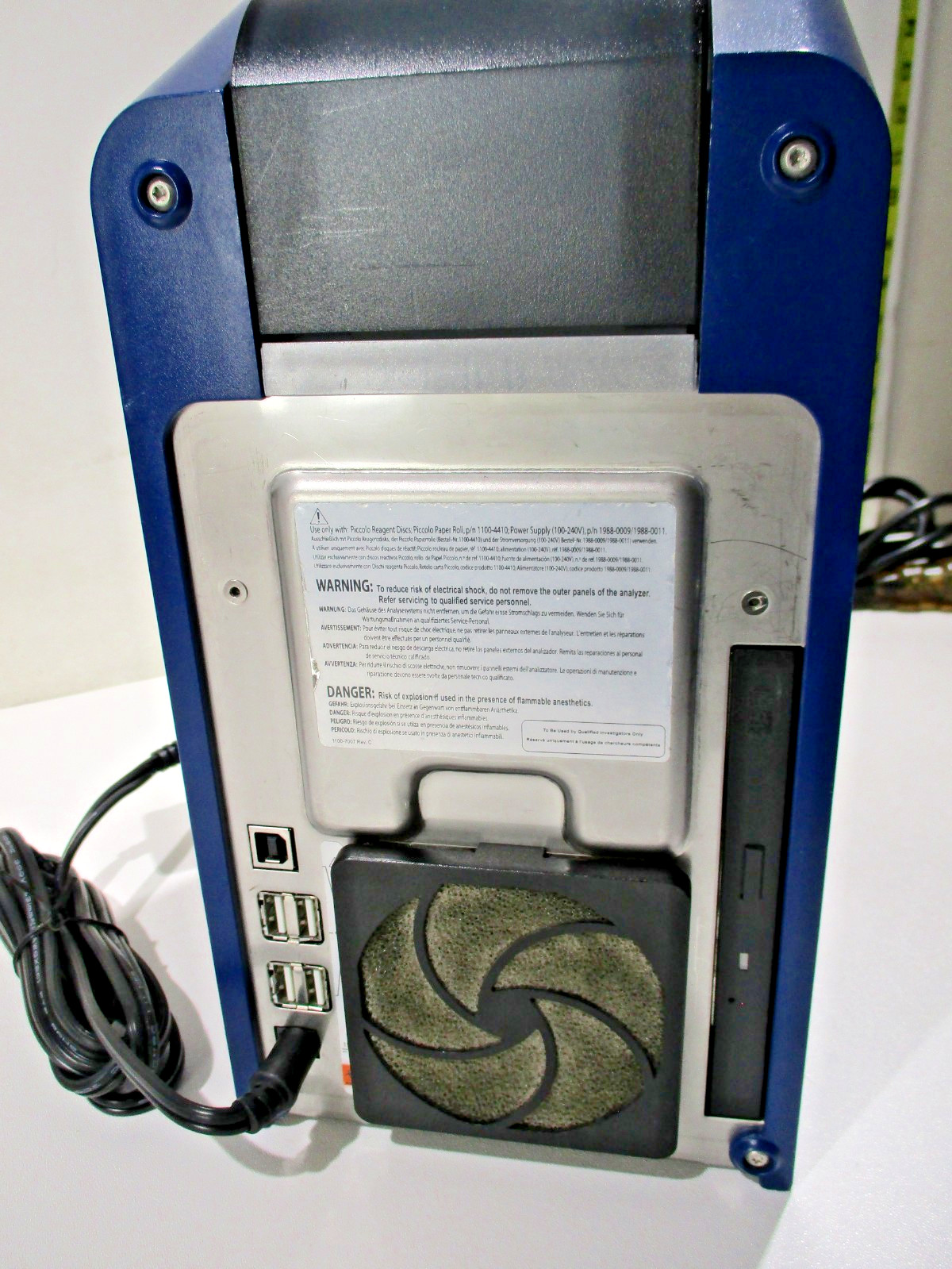 Abaxis Piccolo Xpress Chemistry Blood Analyzer Working w/Accessories