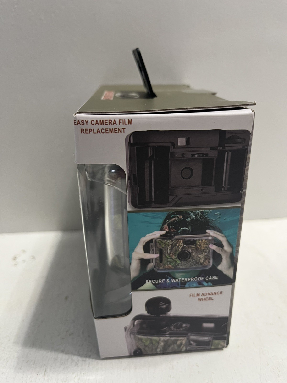 - Mossy Oak Waterproof Camera 35 MM Adjustable Focus Lightweight