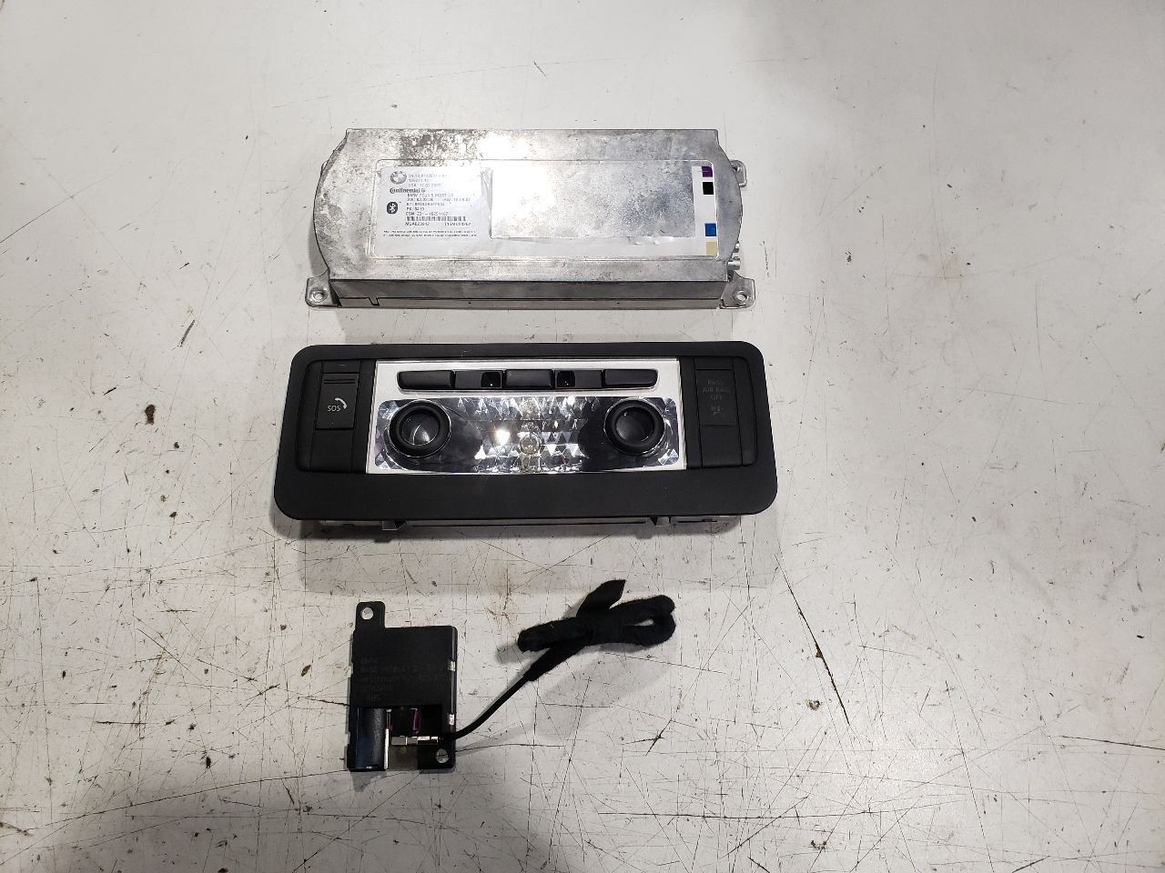 Bluetooth Telematics Kit - 2007 BMW 328i E93 Conv Auto - OEM 9149614, 9137478
