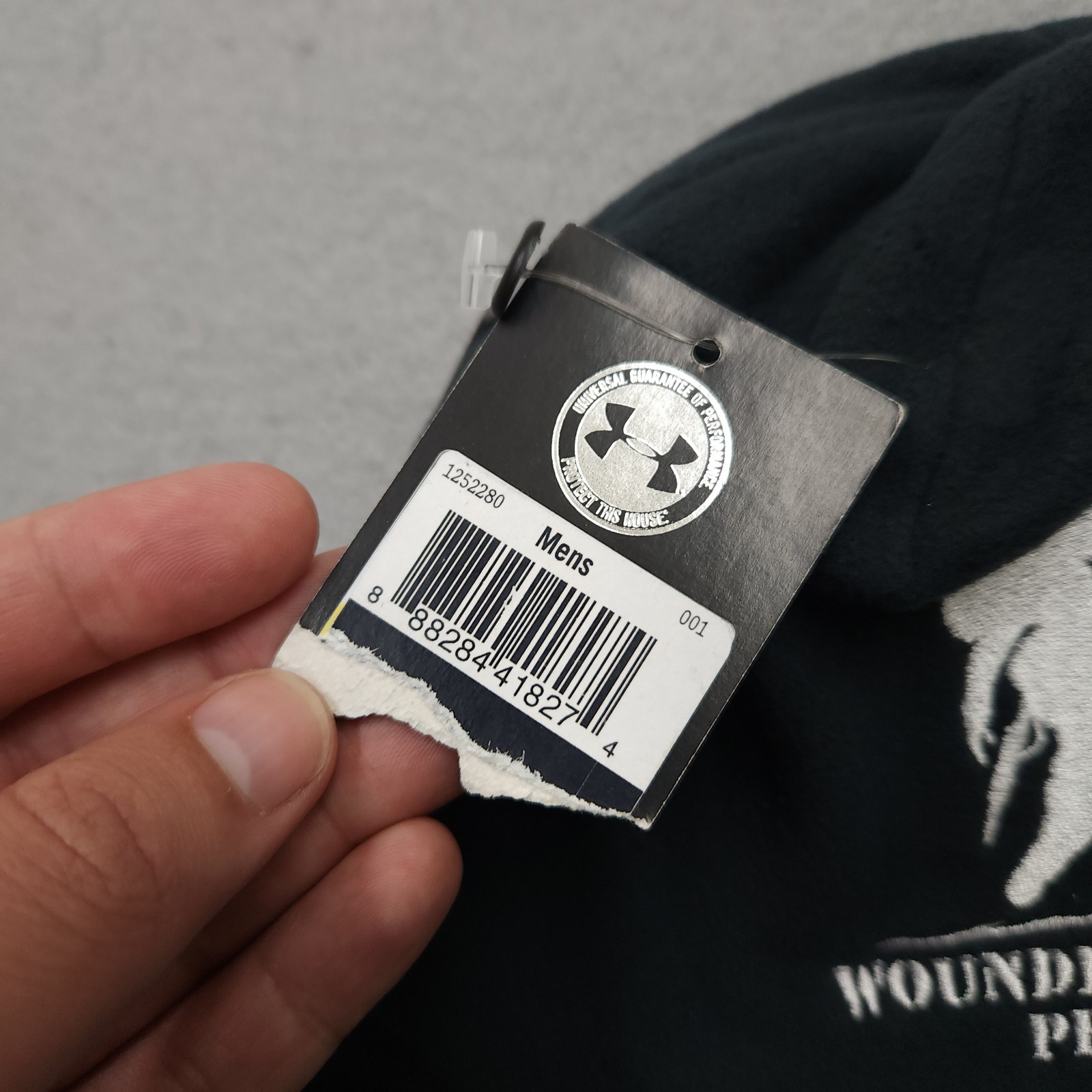 NEW Under Armour Beanie Hat Mens Wounded Warrior Project HeatGear Gray Fleece