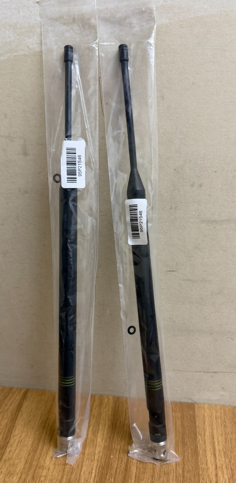 Shure (pair) 1/2 Wave Omnidirectional Receiver Antenna #UA8-470-542 95P21546