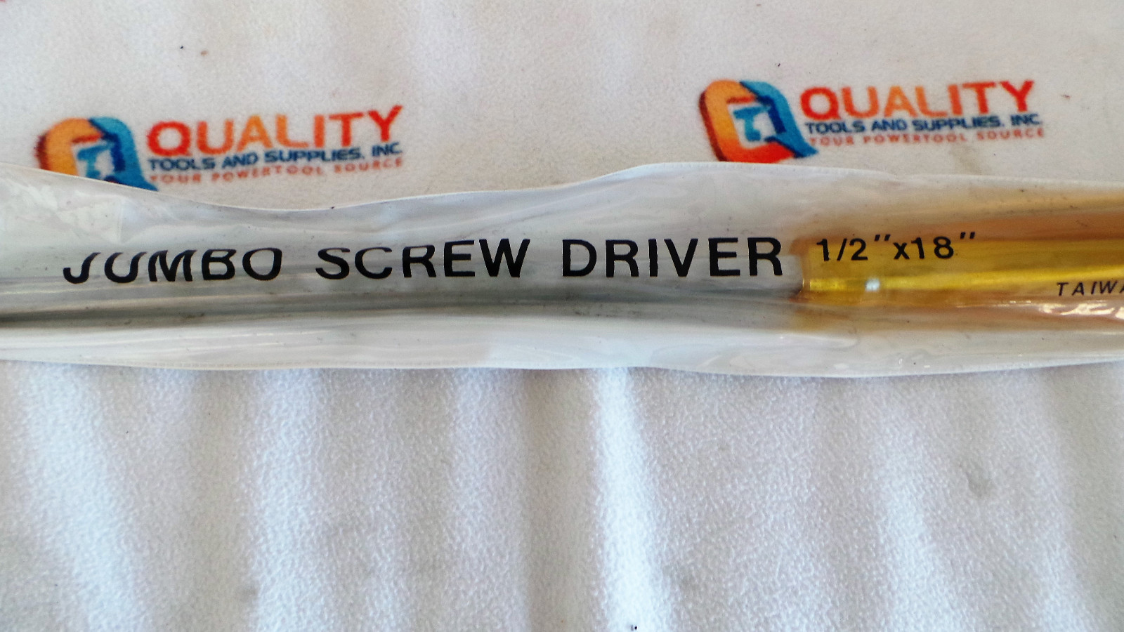 Jumbo Flat Screwdriver 1/2" x 18"