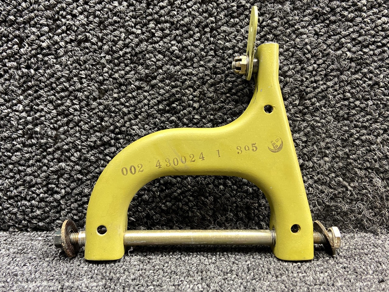 002-430024-1 Beechcraft A36 Main Gear Door Idler Arm LH or RH