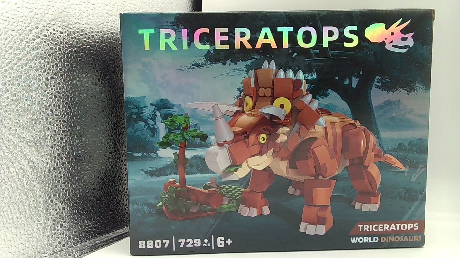 LEQUMOC World Of Dinosaurs Building Set: Triceratops Dino Toy For Kids