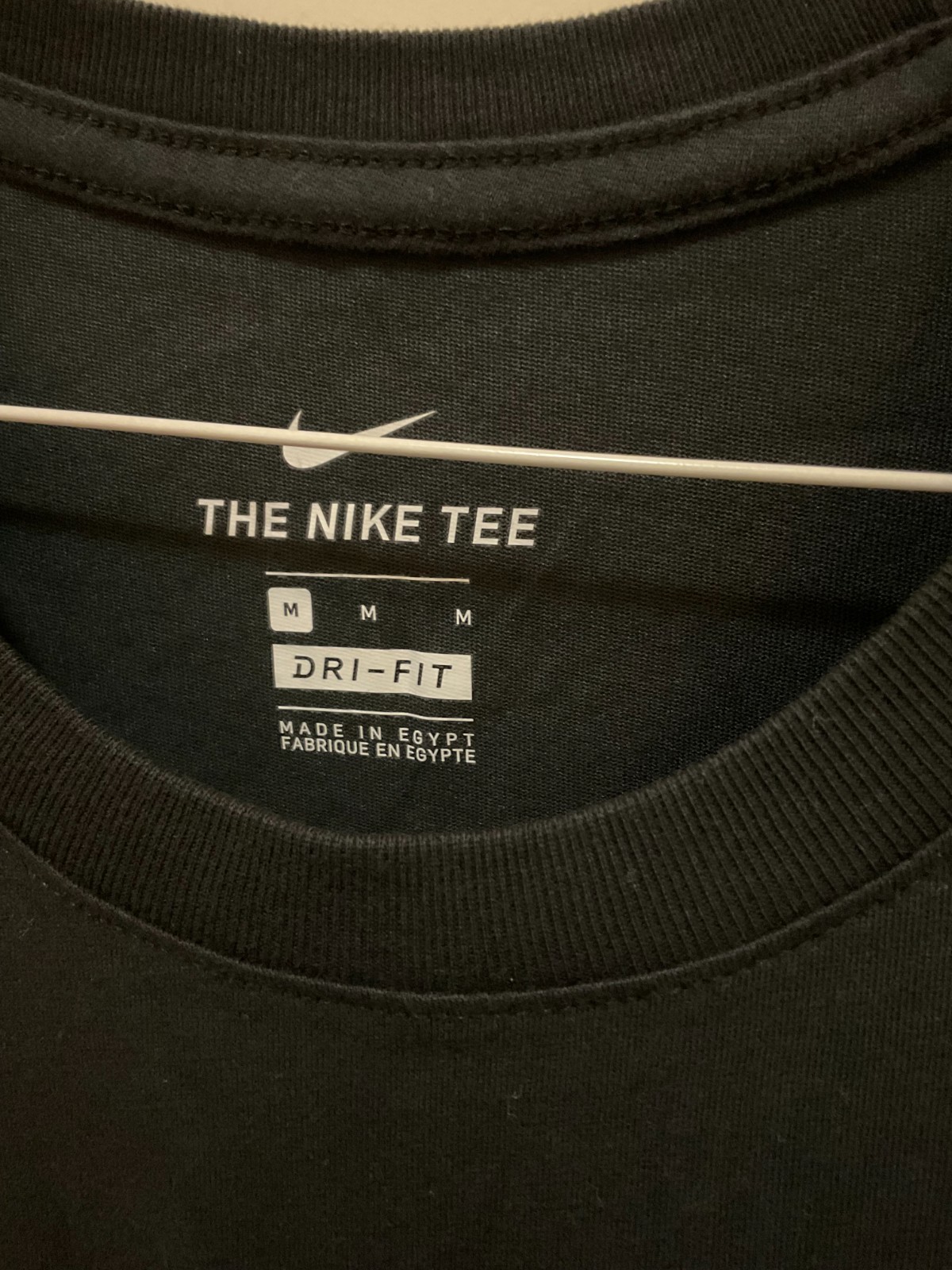 The Nike Tee Nike Dri-Fit Cotton tee *Medium*