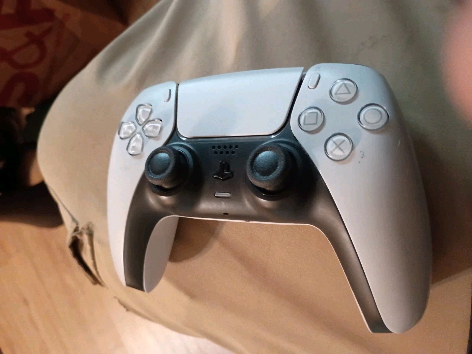 Playstation 5 DualSense Wireless Controller - White