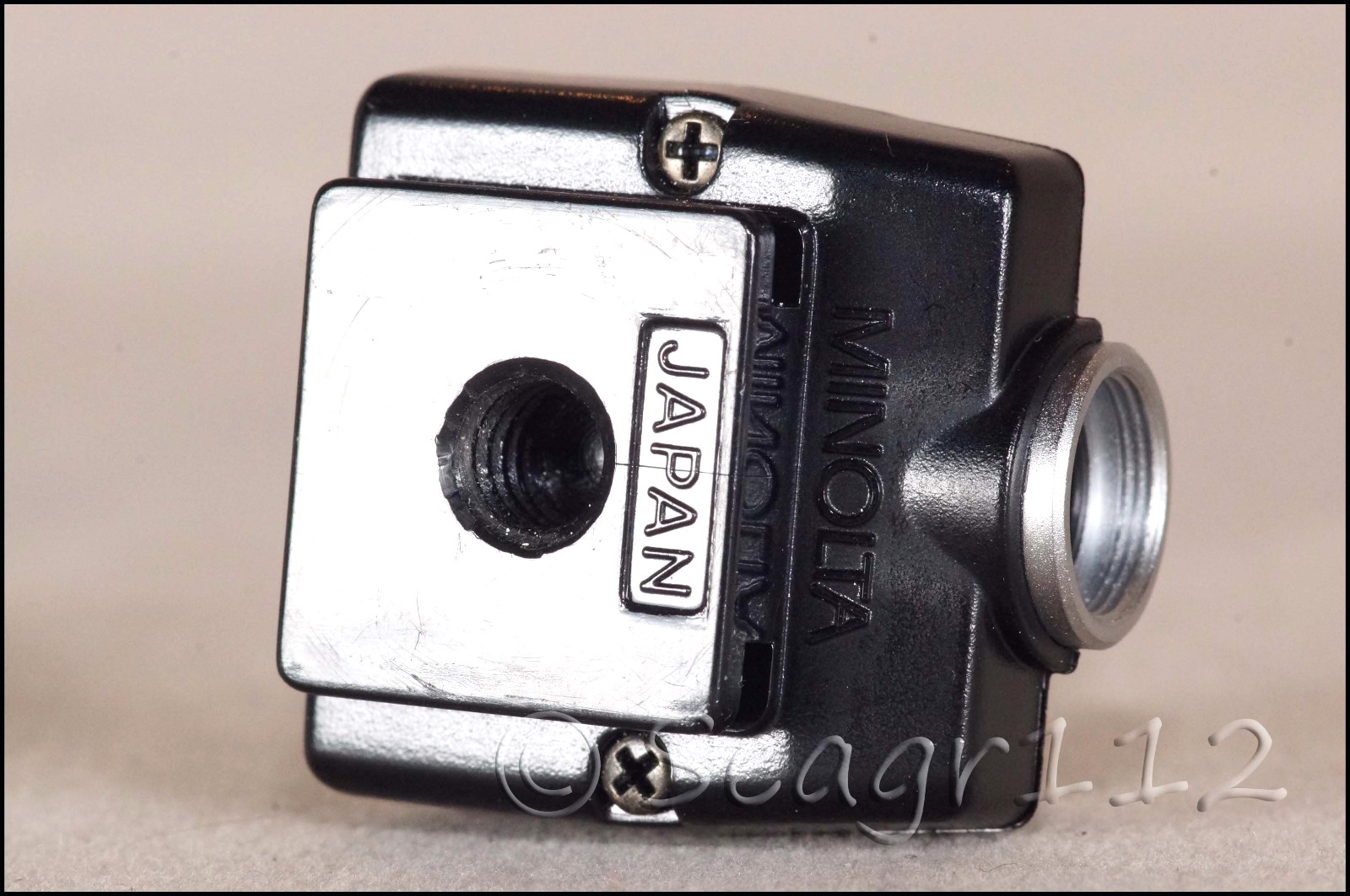Minolta Off-Camera Shoe (OS-1000) Flash Accessory - Mint
