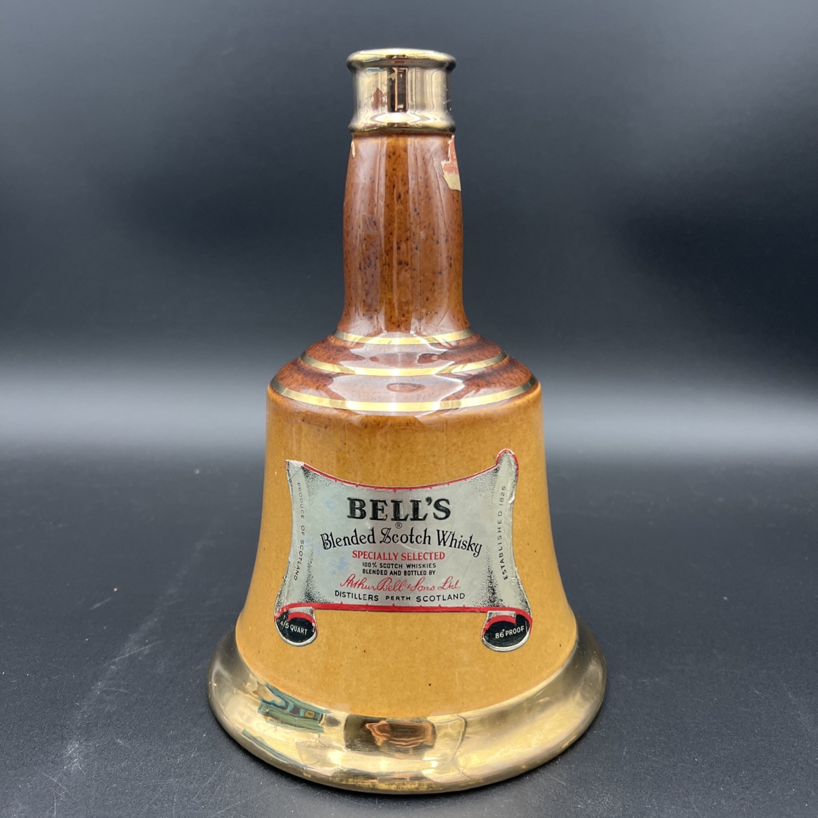 Bell's Royal Doulton Decanter Scotch Whiskey Bottle Porcelain 4/5 Qt NO Stopper