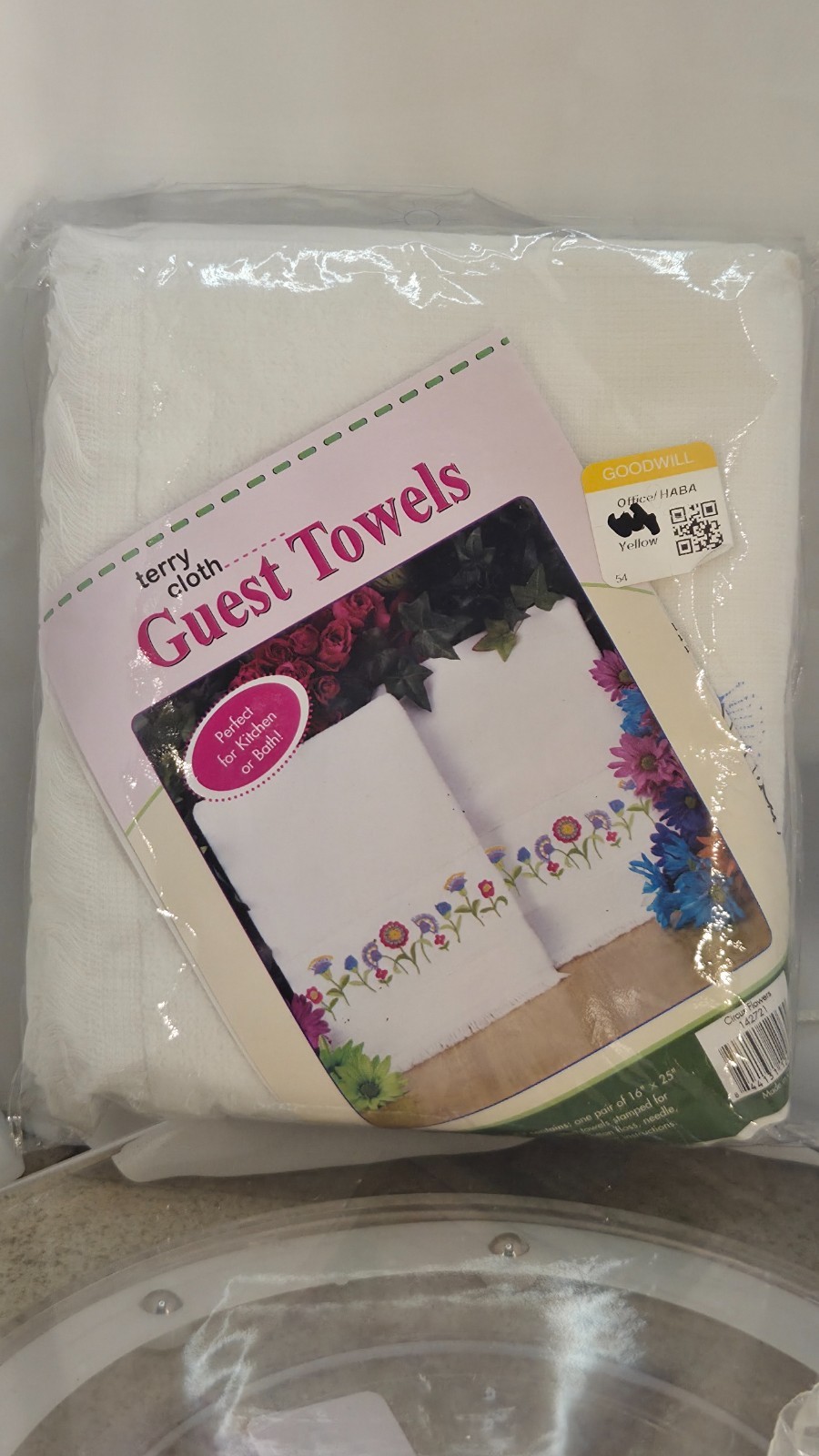 New Embroidery Kit 16x25 Floral Stamped Terry Cloth Guest Hand Towel Set DIY Cra
