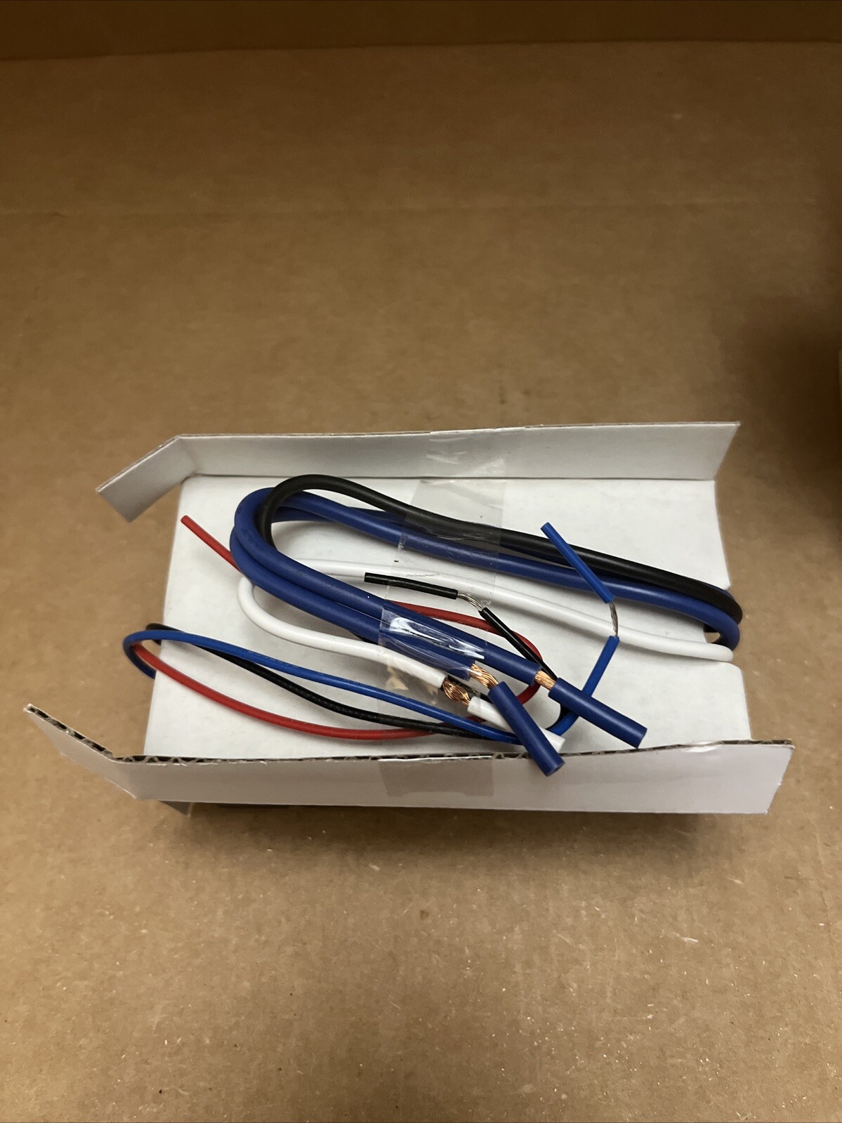 2 Phillips Ceiling Occupancy Motion Sensors 360 24 VDC NIB & (1) Power Pack