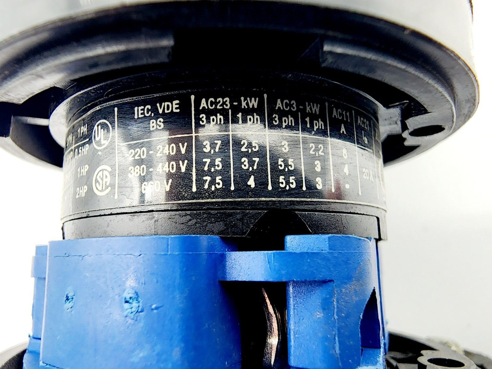 Kraus & Naimer CA10 + C32 Rotary Switch Assembly