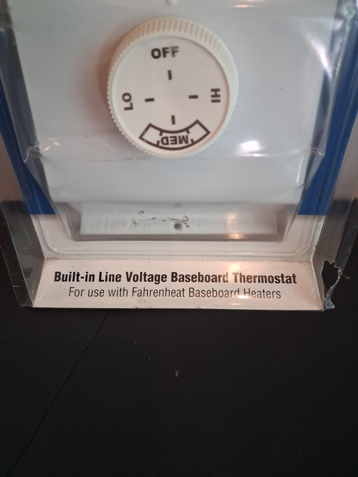 FAHRENHEAT DOUBLE POLE THERMOSTAT WITH OFF POSITION MODEL FTA2A