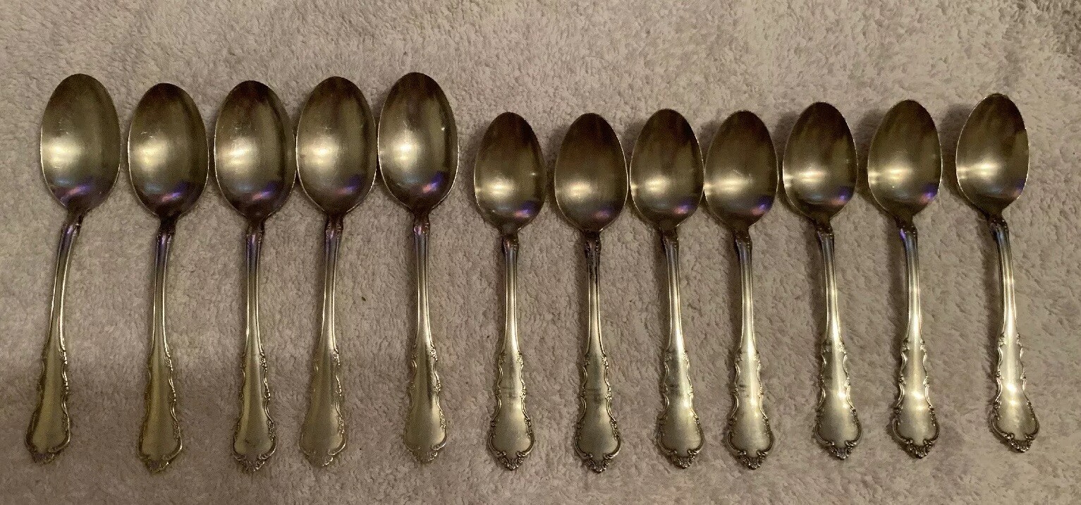 12 Piece Reed Barton DRESDEN ROSE Silverplate 7-6" Teaspoon 5-6 1/2” Tablespoons