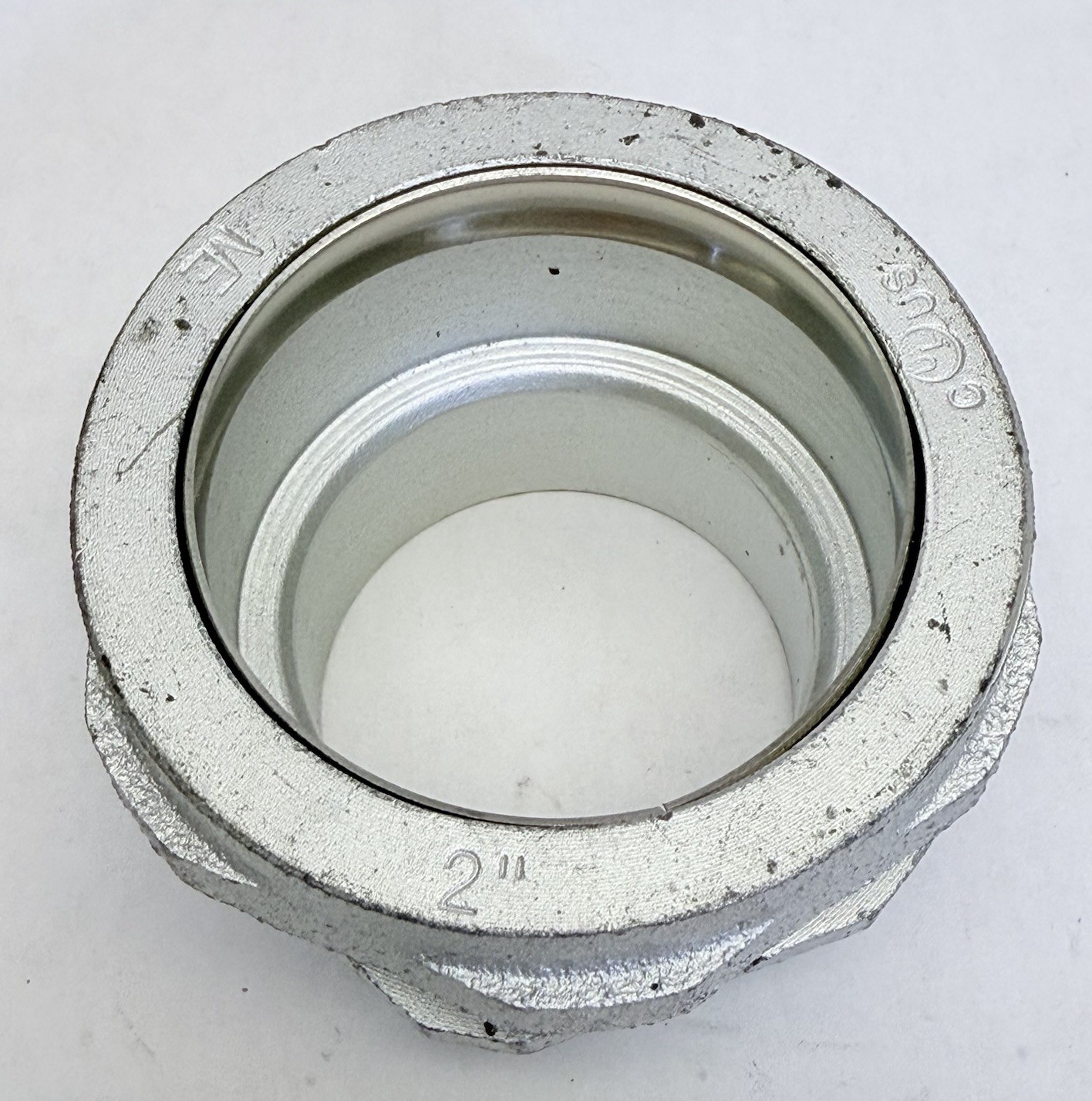2" THREADED RIGID COMPRESSION CONNECTOR